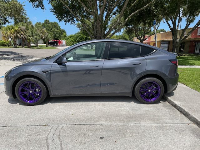Purple Rims on Vehicle